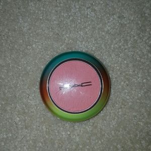 Mac blush in Hipness