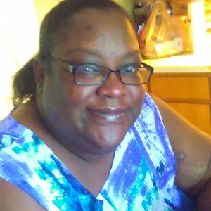 Meet your Posher, Ella