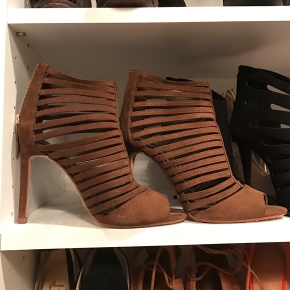 Zara heels brown
