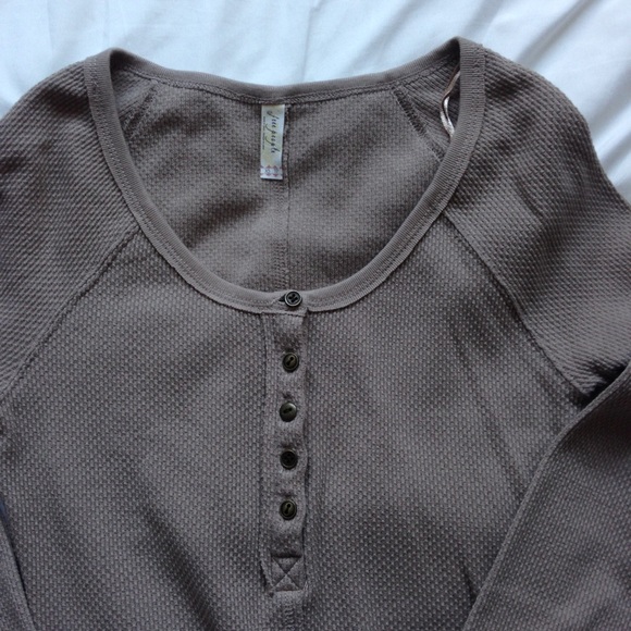 Free People ski lodge brown henley - Picture 4 of 4