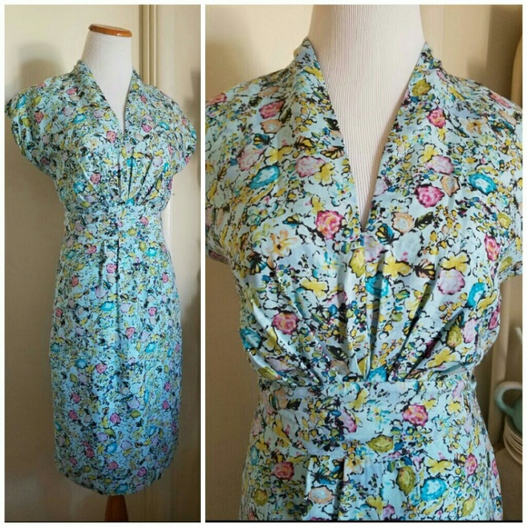 Anthropologie Dresses & Skirts - Floral 100% Silk Mint Romantic Cap Sleeve Dress