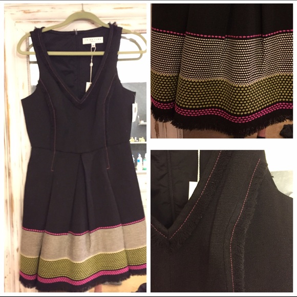 😍GORGEOUS TRINA TURK DRESS