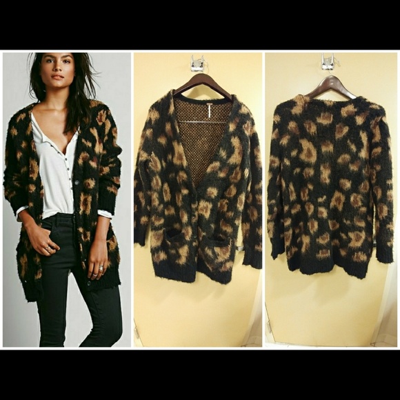 🎉NOW🎉Free People wildcat boyfriend cardigan. - Picture 3 of 4