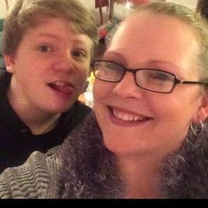 Meet your Posher, Connie