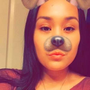 Meet your Posher, Jessenia