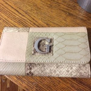 Guess wallet