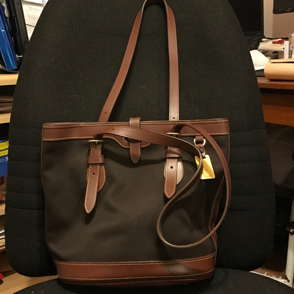 Dooney & Bourke Handbags - Vintage Dooney & Bourne