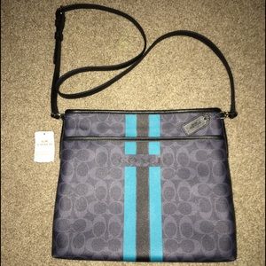 BRAND NEW Coach purse