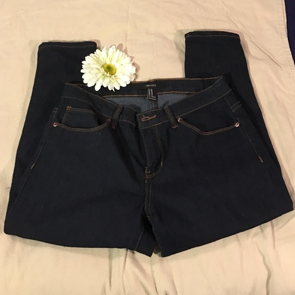 Dark Wash Stretch Jeans 29