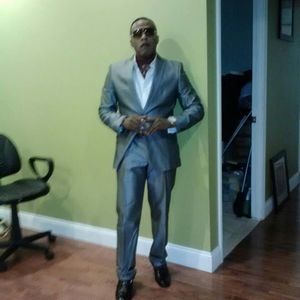 Meet your Posher, Paris