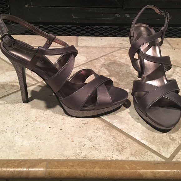 lavender/gray glitter heels