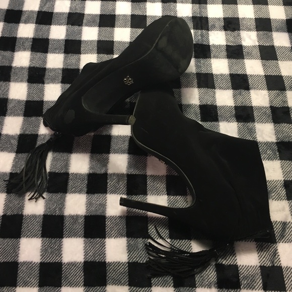 SOLD - Picture 3 of 3