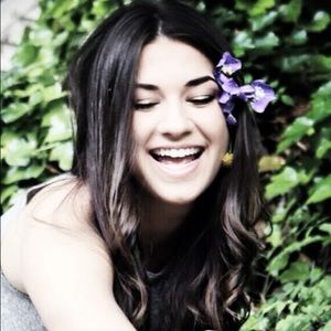 Meet your Posher, Ansley