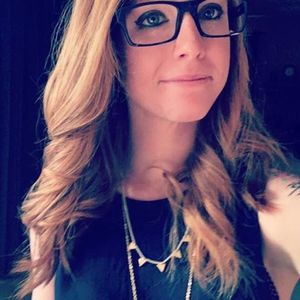 Meet your Posher, Kelsey