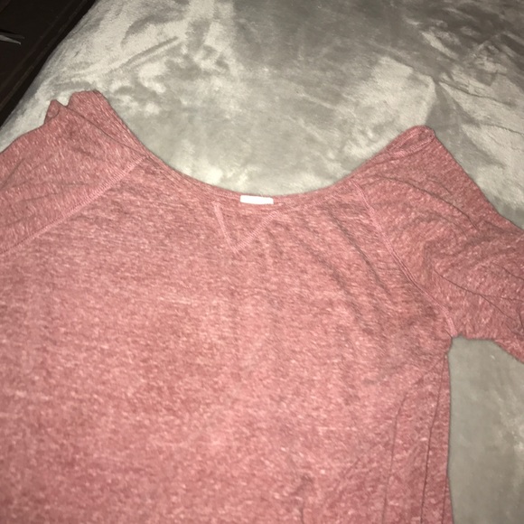 Quarter sleeve sweater