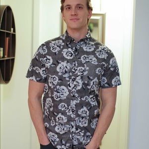 Cactus Men's Short Sleeve Button Down Shirt