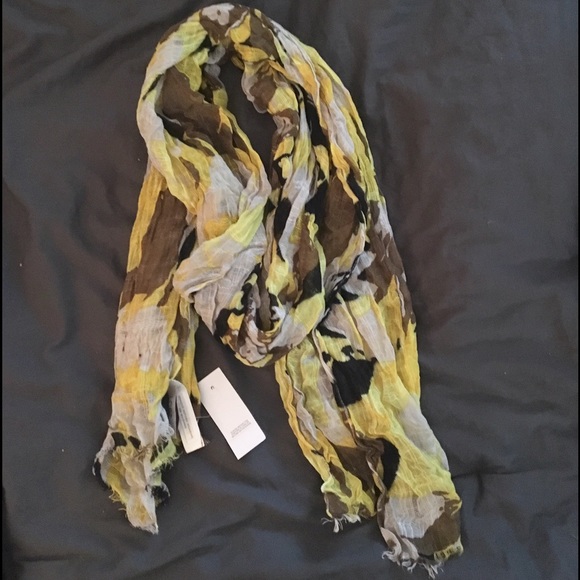 Loft Scarf