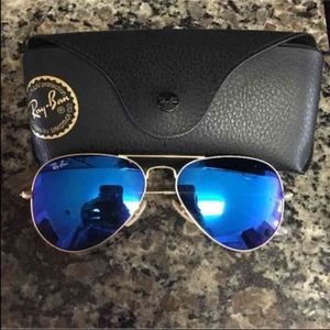 Blue Mirrored Ray Ban Aviators