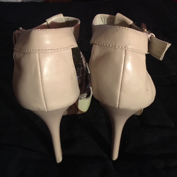 Snake skin heels - Picture 3 of 4