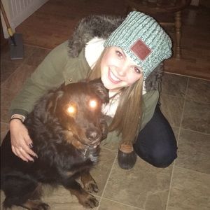 Meet your Posher, Ali