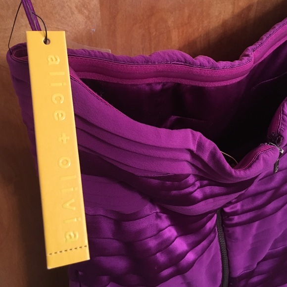 Alice + Olivia Dress - Picture 3 of 3