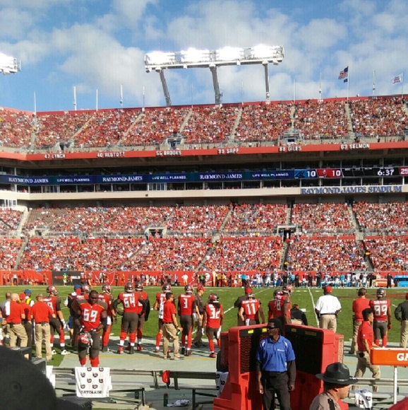 Meet your Posher, Valerie