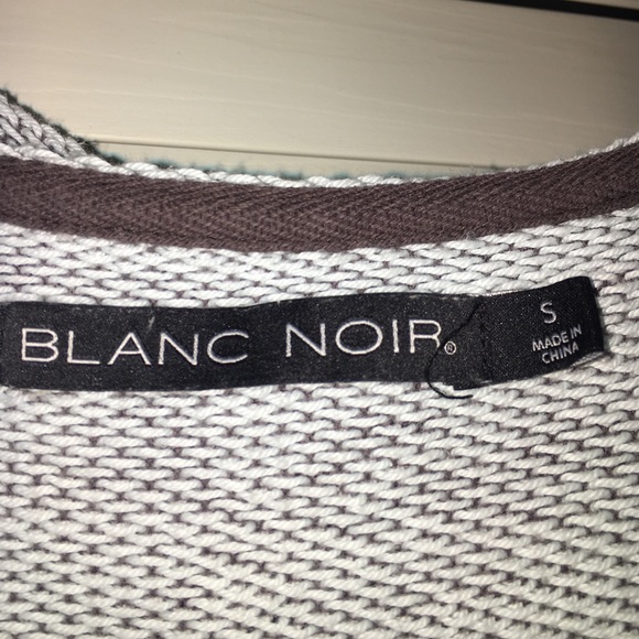 Jacket by Blanc Noir - Picture 3 of 4