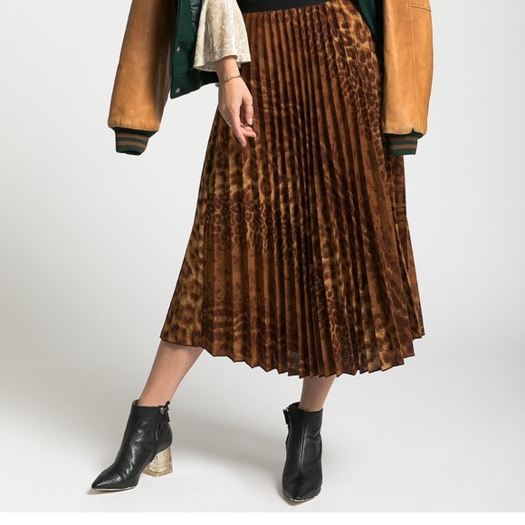 FLOWER LEOPARD PLEATED SKIRT-140