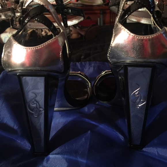 Baby Phat heels - Picture 3 of 4