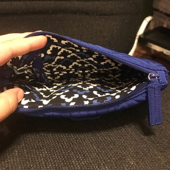 Vera Bradley Wrislet - Picture 3 of 4