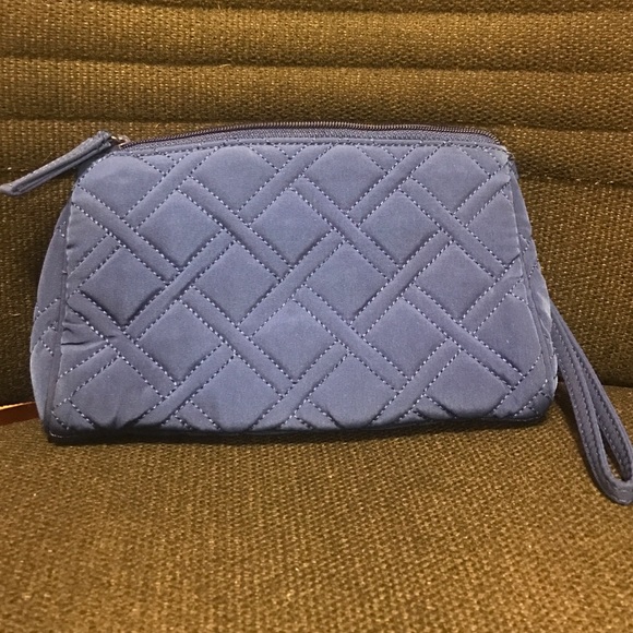 Vera Bradley Wrislet - Picture 4 of 4