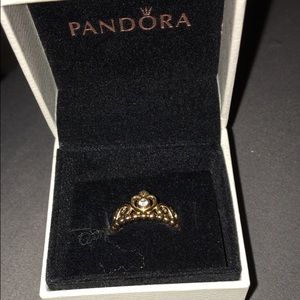 Pandora ring