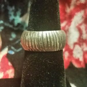 Sterling Sliver etched Band Sz 7.75