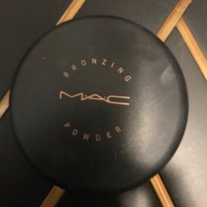 MAC Bronzer