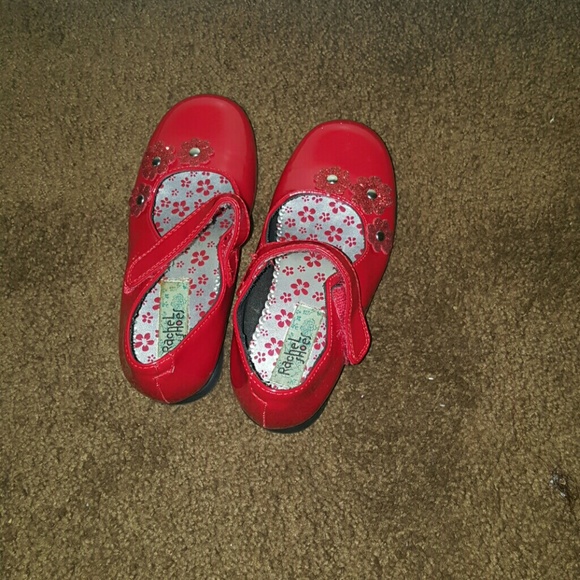 Red dressy shoes