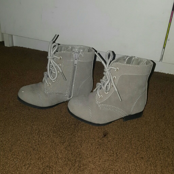 Kids boots - Picture 2 of 2
