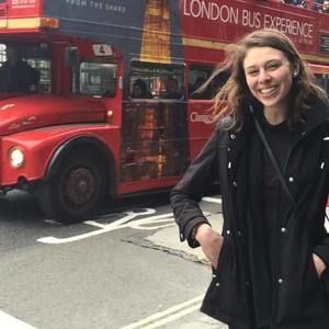 Meet your Posher, Abby