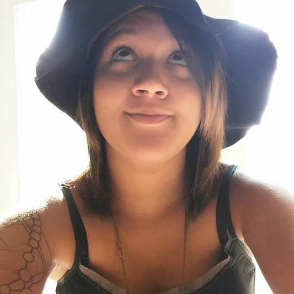 Meet your Posher, Aaliyah - Picture 1 of 1