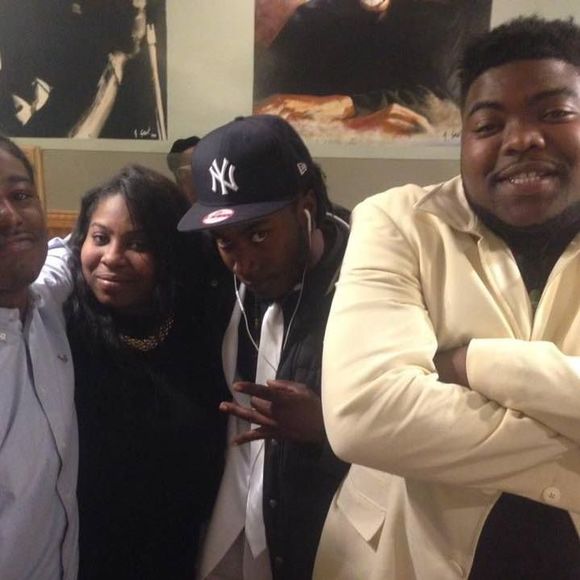 Meet your Posher, Neil