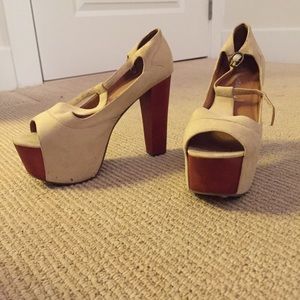 Nude Jeffery Campbell heels!