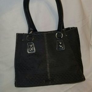 Great classic black handbag by Nine West