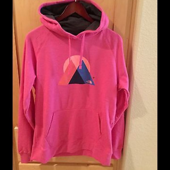 NEW The North Face Women's Hoodie-M