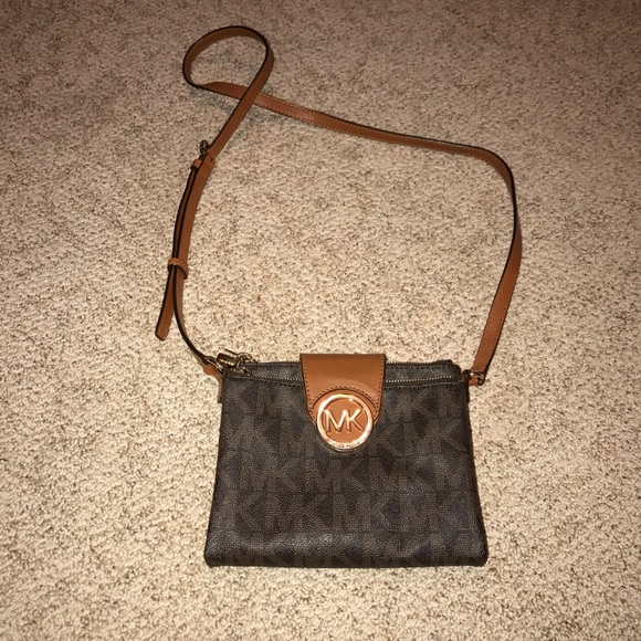 Women's Michael Kors Crossbody Logo Bag