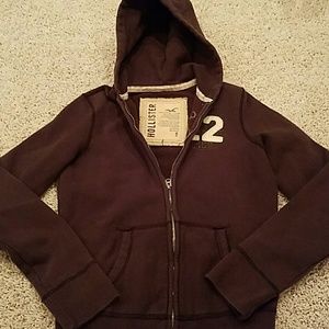 Hollister Sweatshirt. Small
