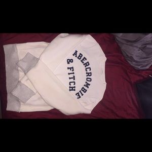 Abercrombie & Fitch long sleeve