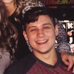 Meet your Posher, Dylan