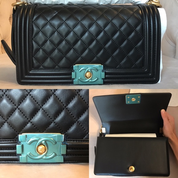 🚫SOLD!🚫CHANEL Medium Black Quilted Calfskin Boy - Picture 2 of 4