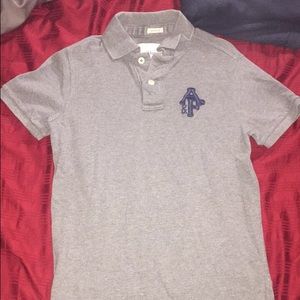 size small Abercrombie polo t shirt