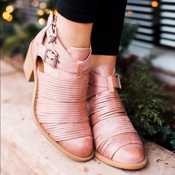 ❗️mark down‼️Blush slashes cut out heel bootie - Picture 2 of 4