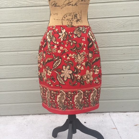 Floral Wrap Pencil Mini Skirt - Picture 3 of 3